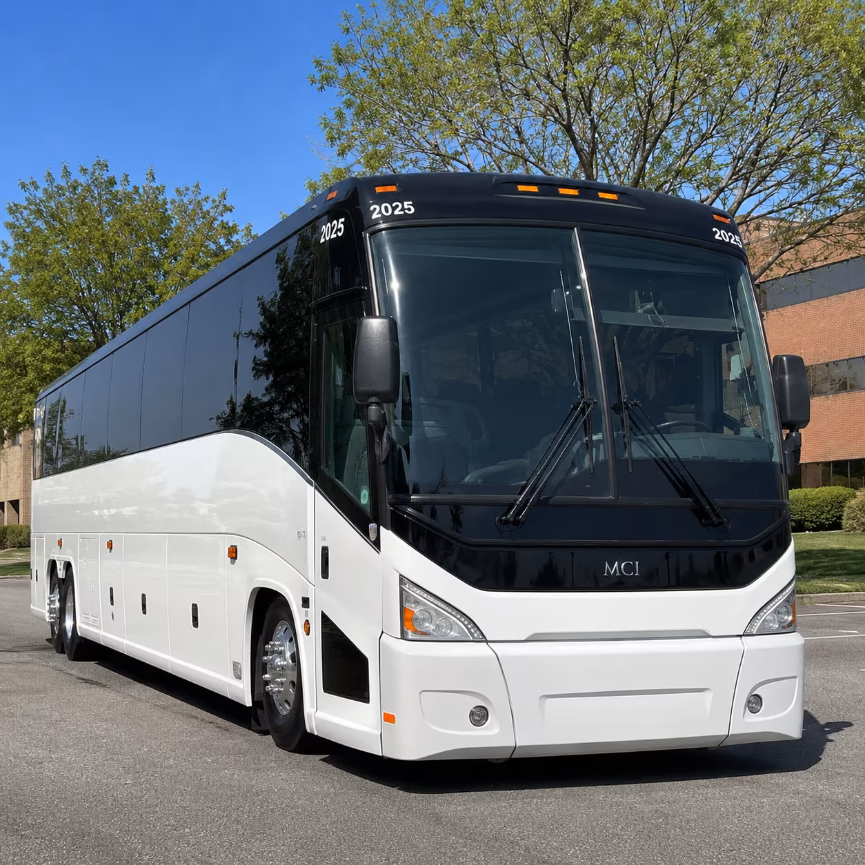concert bus rentals to veterans united home loans amphitheater at virginia beach