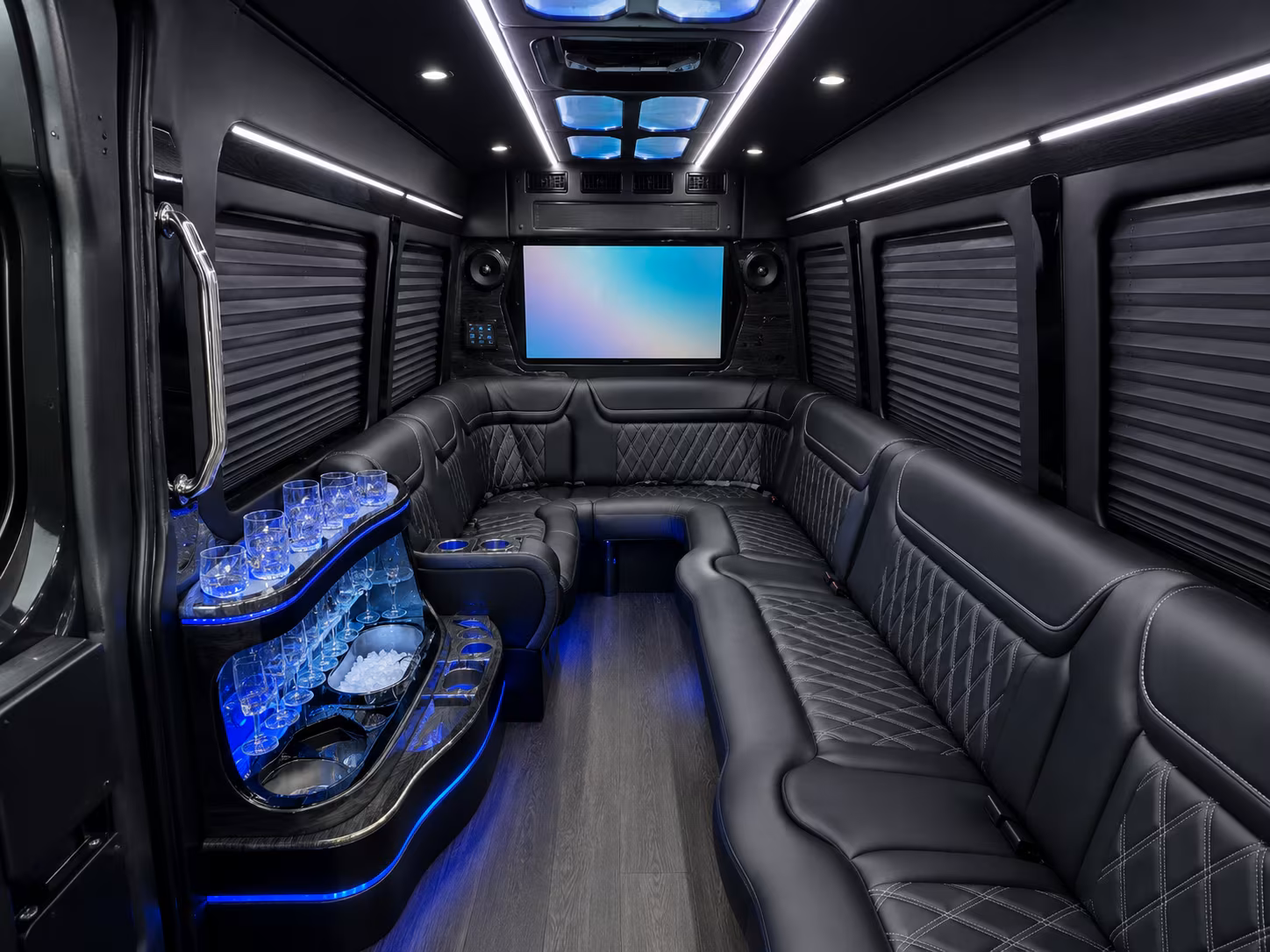 the right bus for every venue from the amphitheater to town center